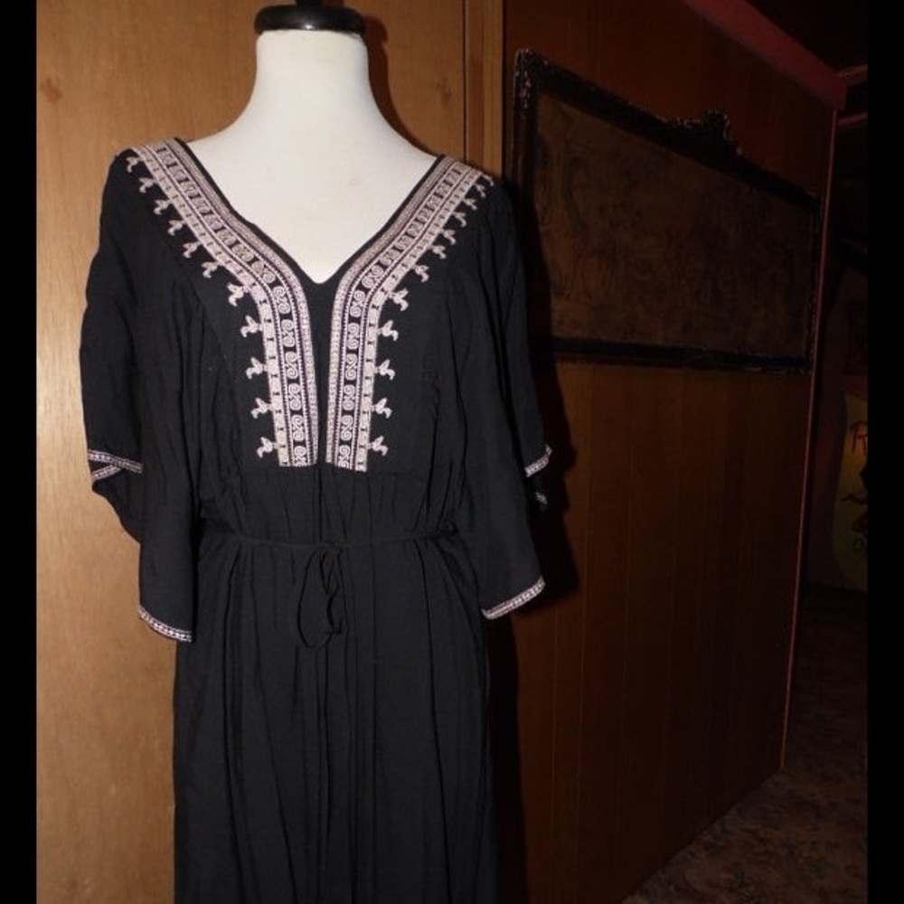 Vintage Retro 70's Black EMPIRE.Boho,Hippie Dress